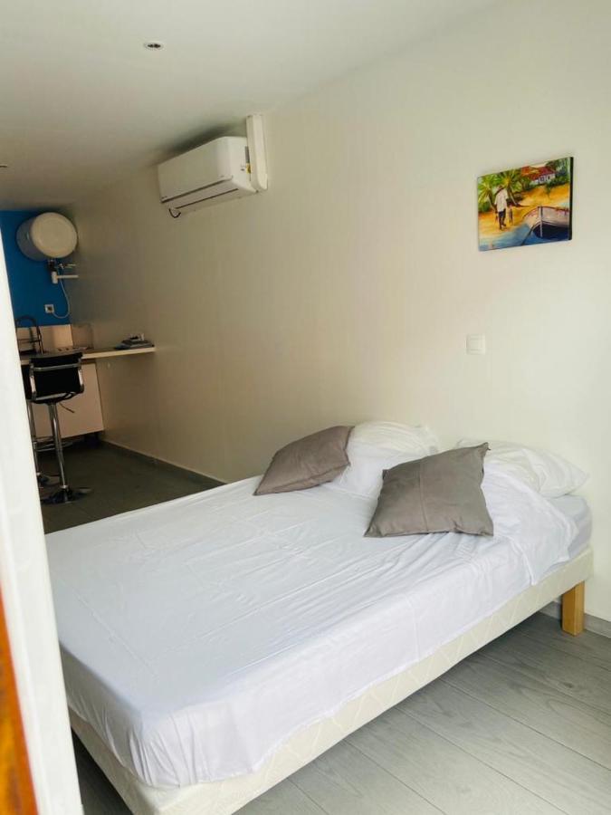 Residence Vwal O Van 2, Studio Plage A Proximite Sainte-Anne  Zewnętrze zdjęcie